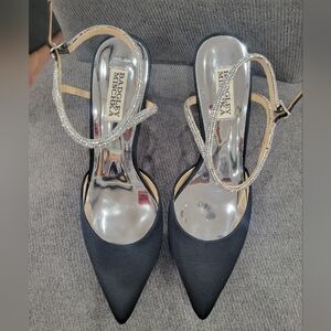 Badgley Mischka Women's Black Satin Heels